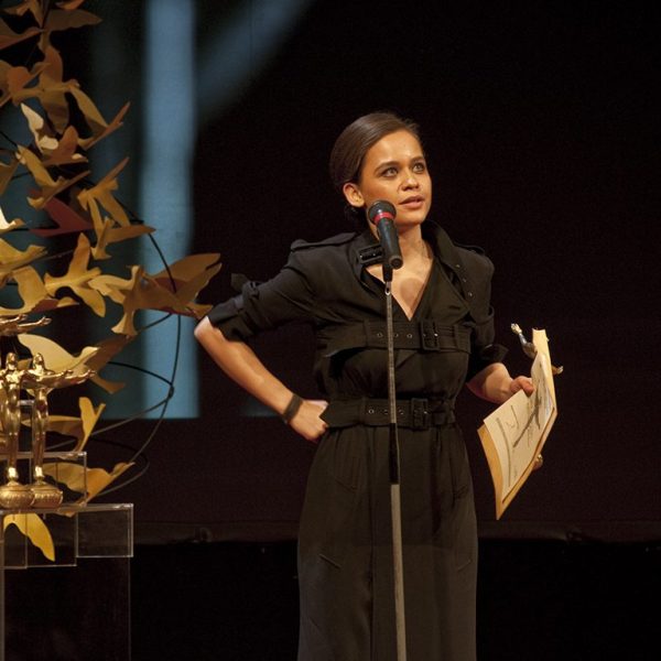 Елена Телбис